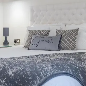 The Hideaway Holiday home