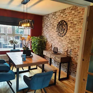 Boutique Abode - With Hot Tub Holiday home